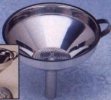 Stainless steel funnel with detachable strainer